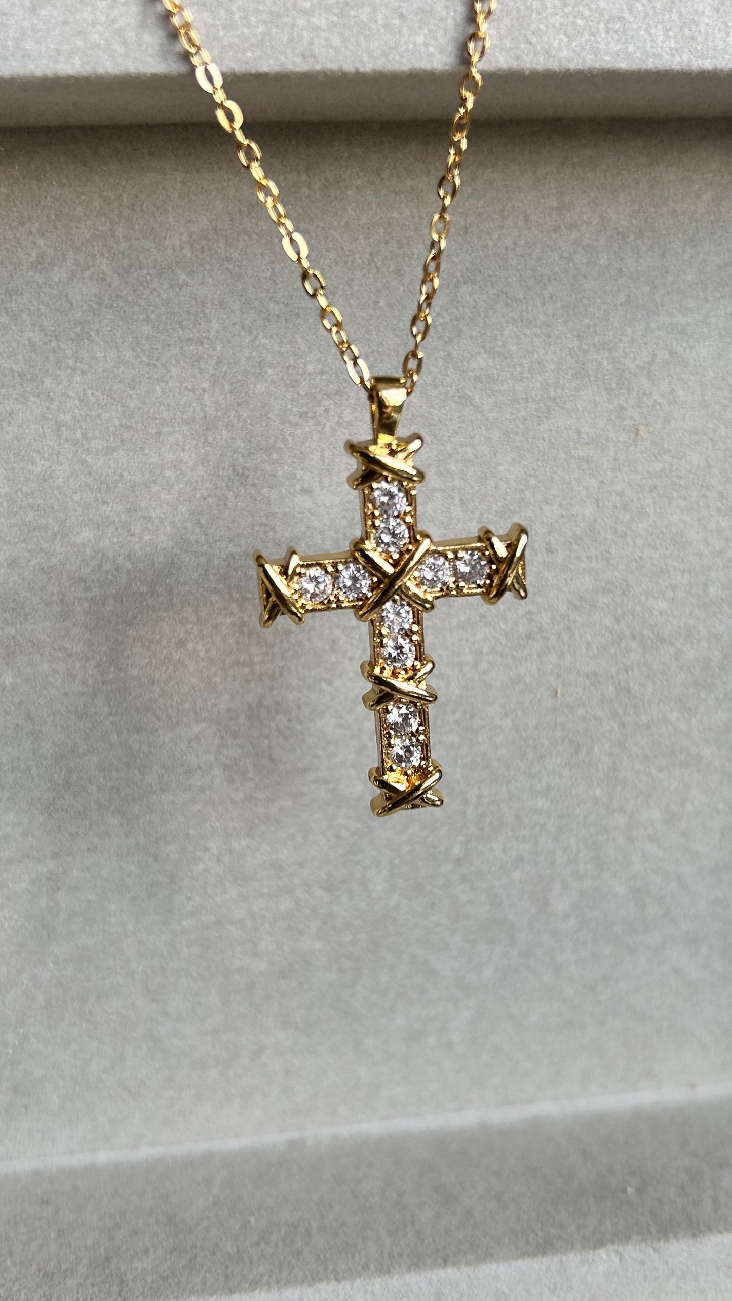 ANGEL CROSS NECKLACE