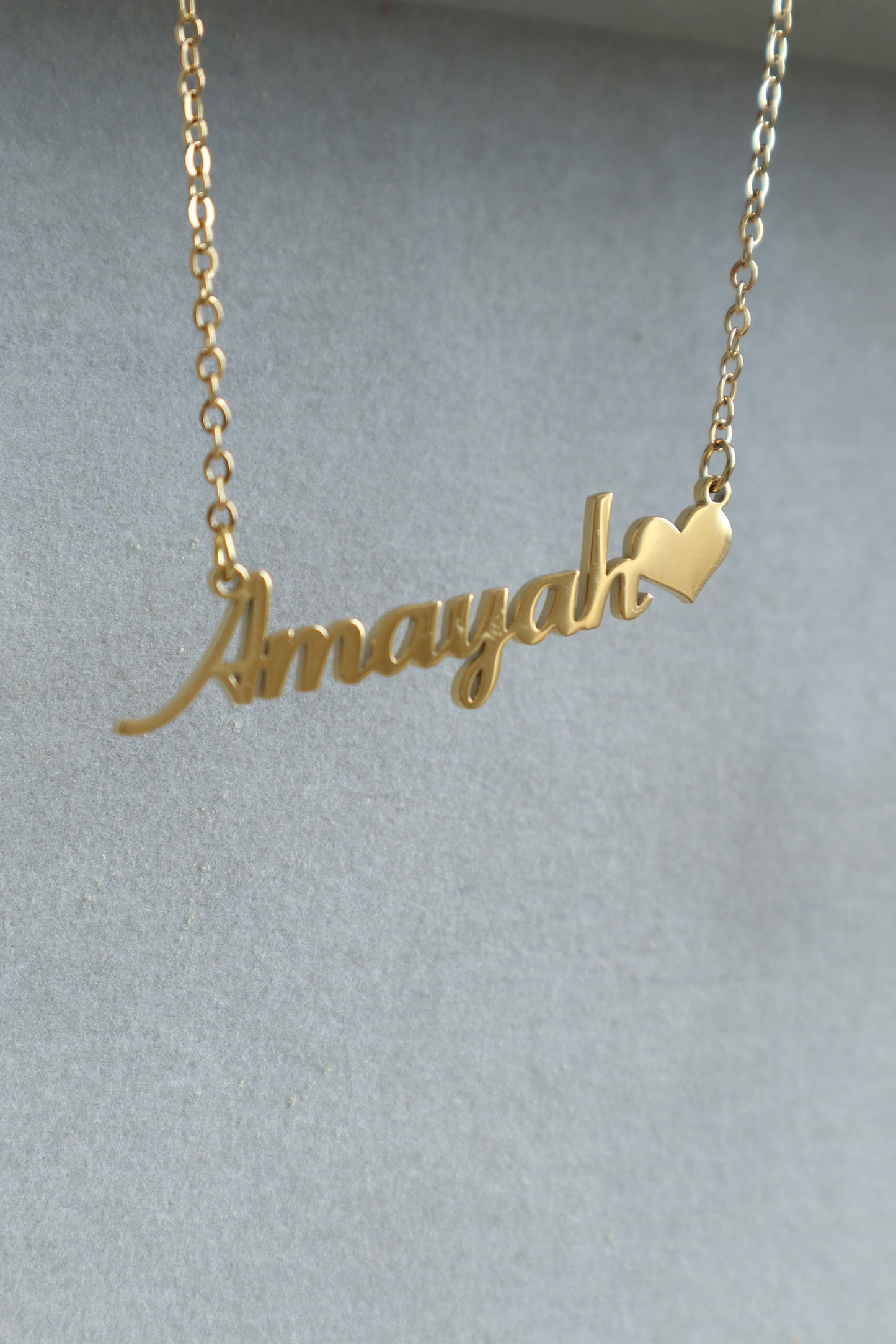 HEART CHAIN CUSTOM NAME NECKLACE
