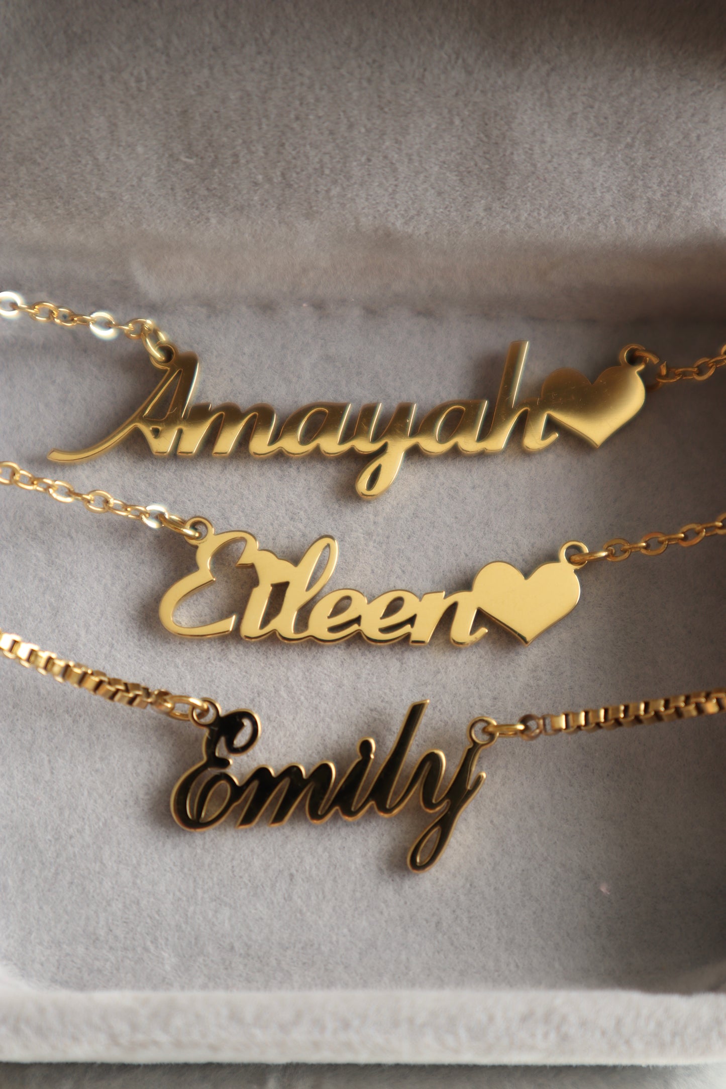 HEART CHAIN CUSTOM NAME NECKLACE