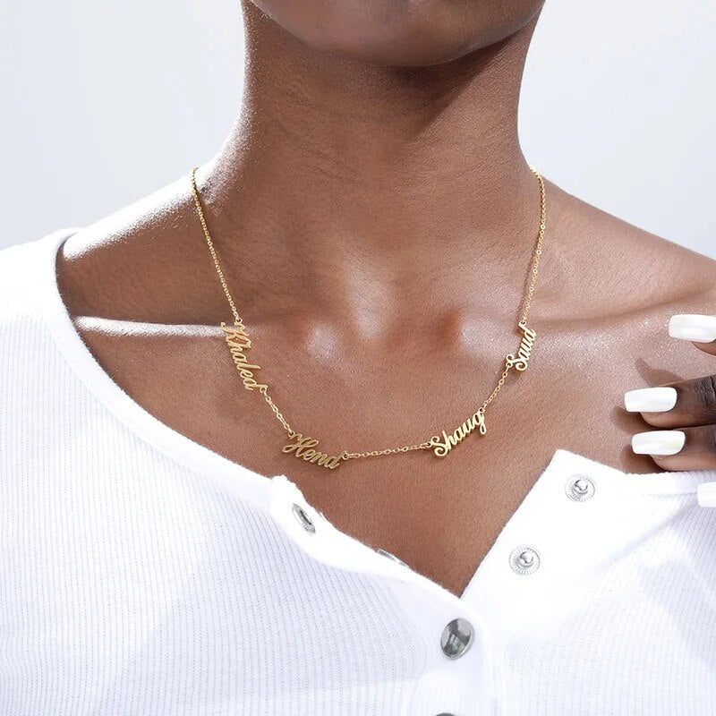 MULTIPLE NAMES NECKLACE